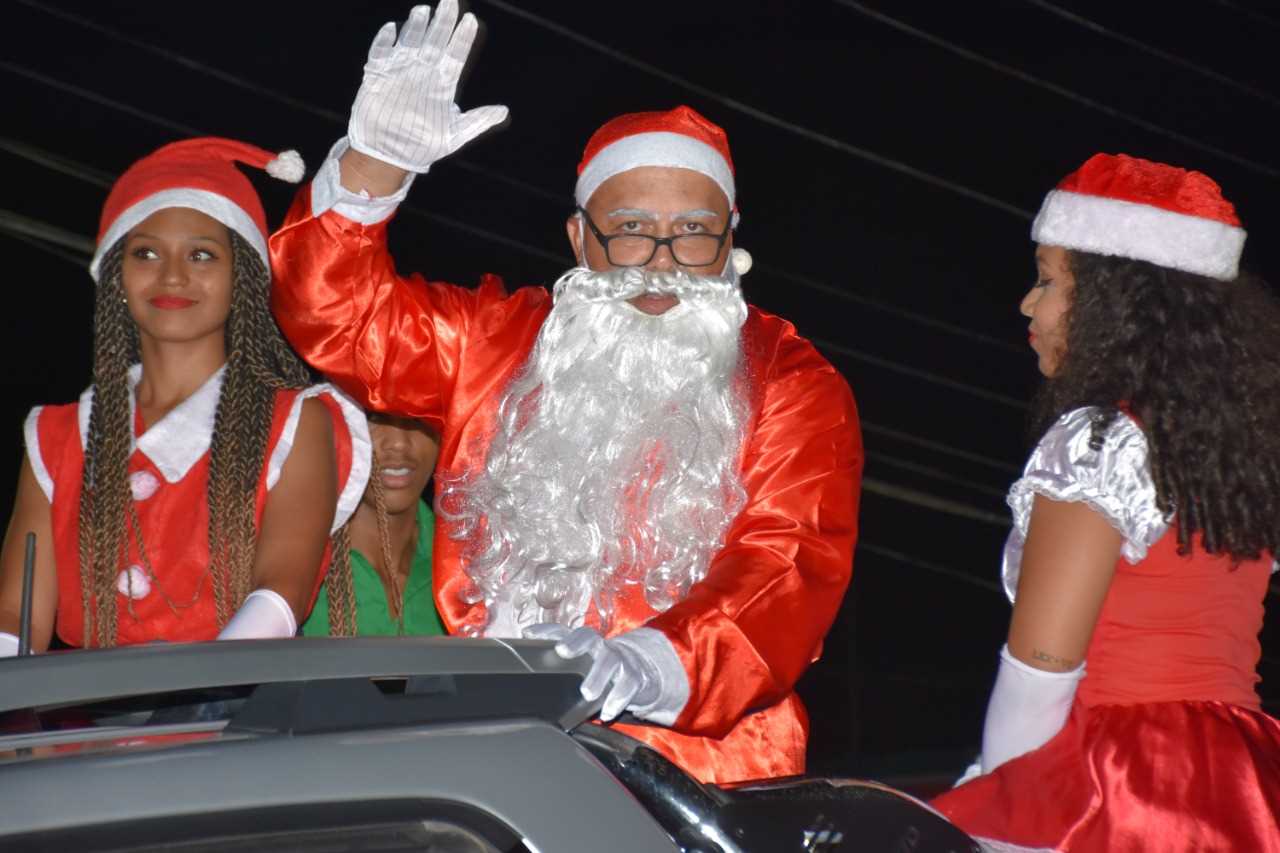 Camacã: Prefeitura inaugura a Vila Natal e encanta a população, principalmente as crianças